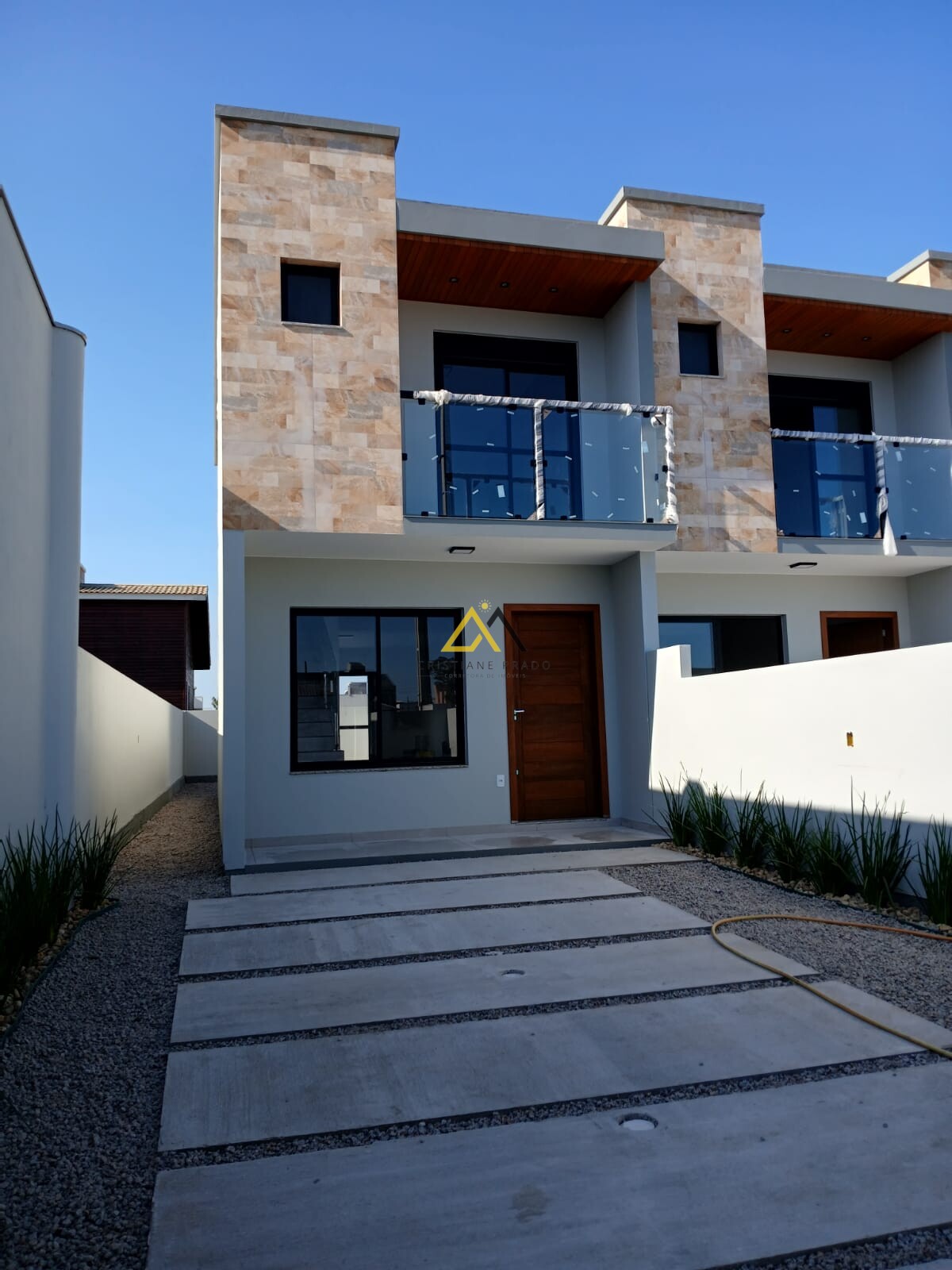 Sobrado à venda no bairro Turimar Balneário Gaivota código 09