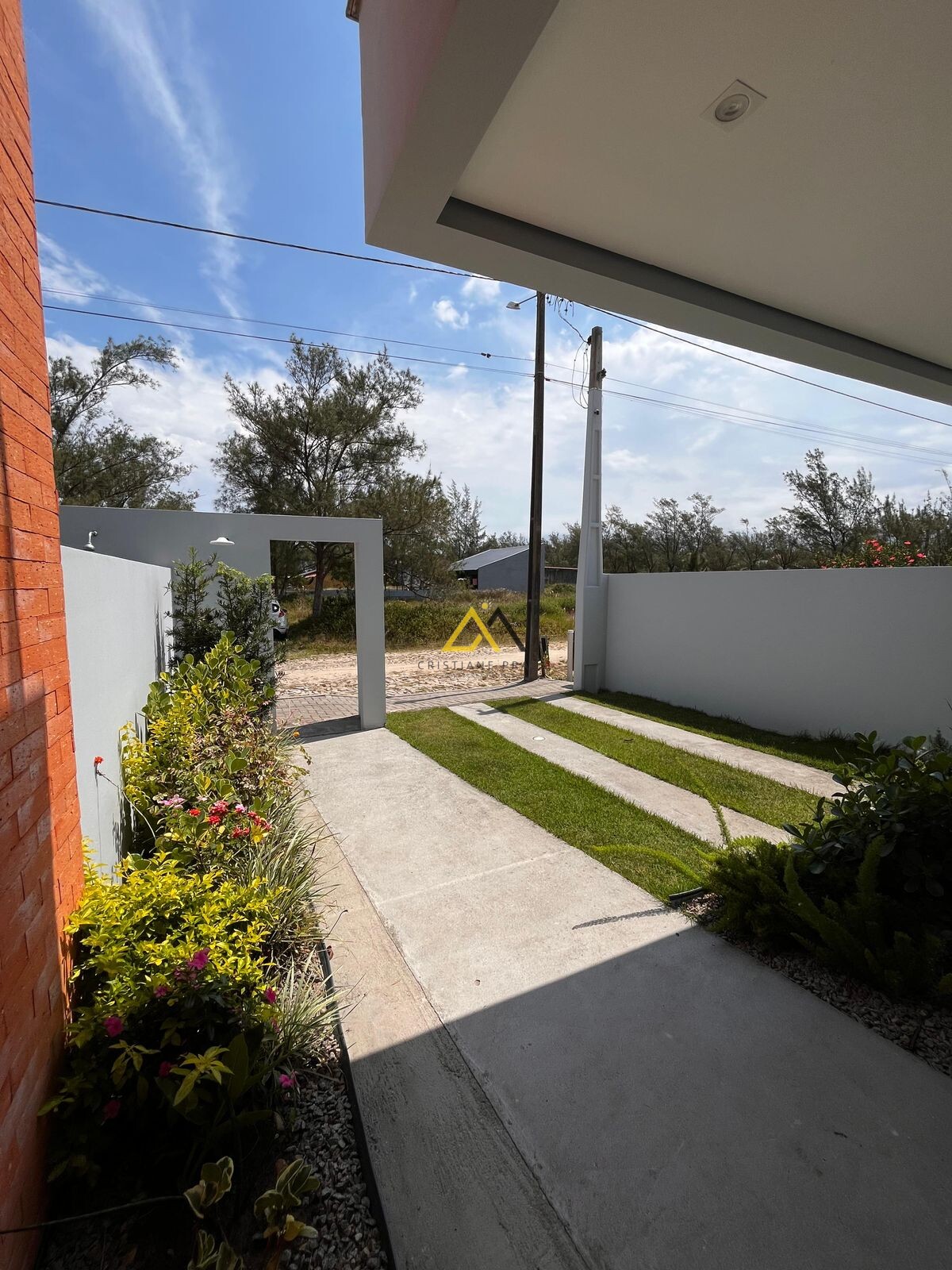 Sobrado à venda no bairro Lagoa Cortada/Furnas Balneário Gaivota código 35
