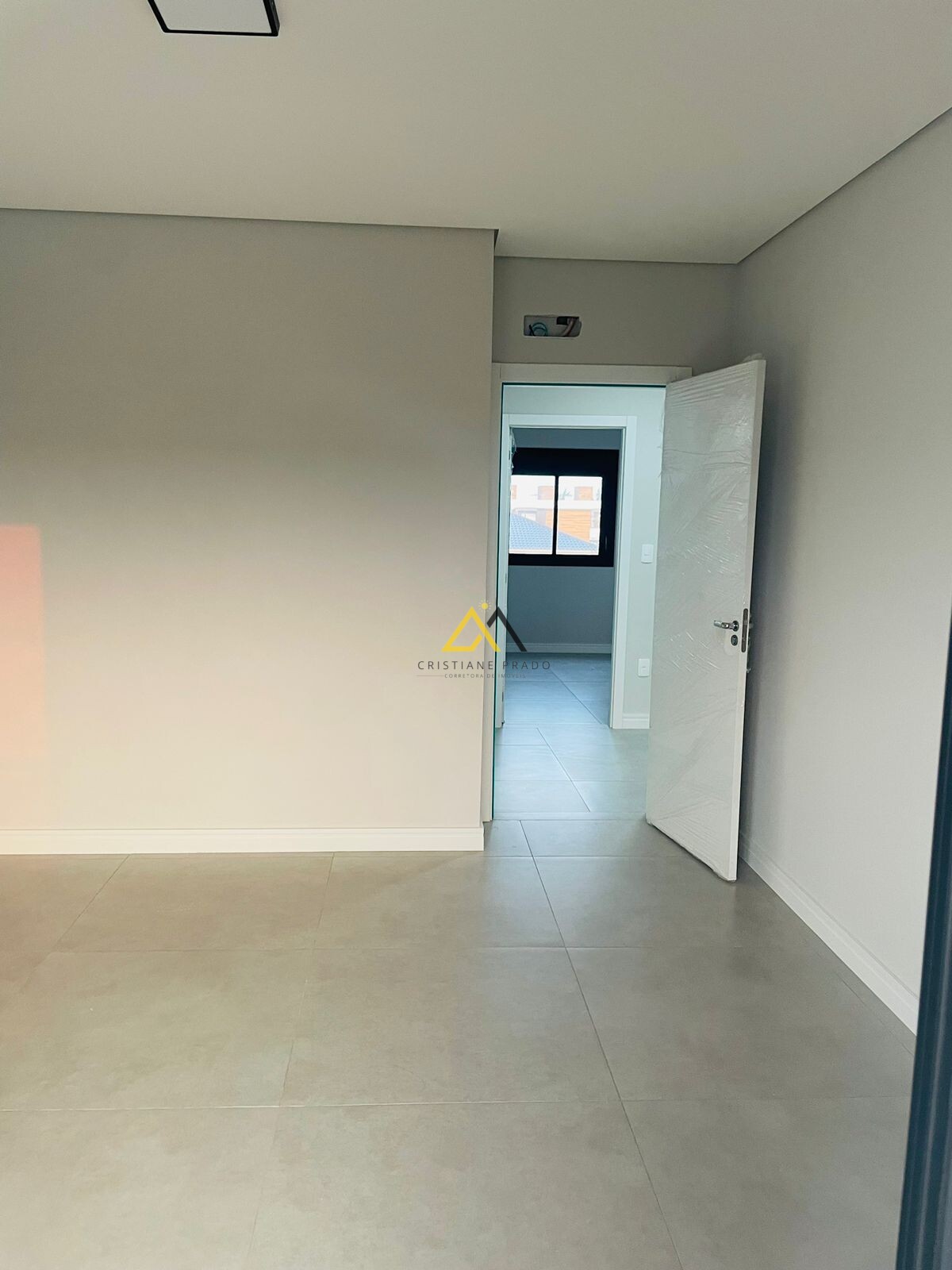 Sobrado à Venda no bairro Turimar Balneário Gaivota-SC Código 05