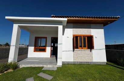 Casa à venda no bairro Village Dunas Norte, Balneário Gaivota/SC código 41