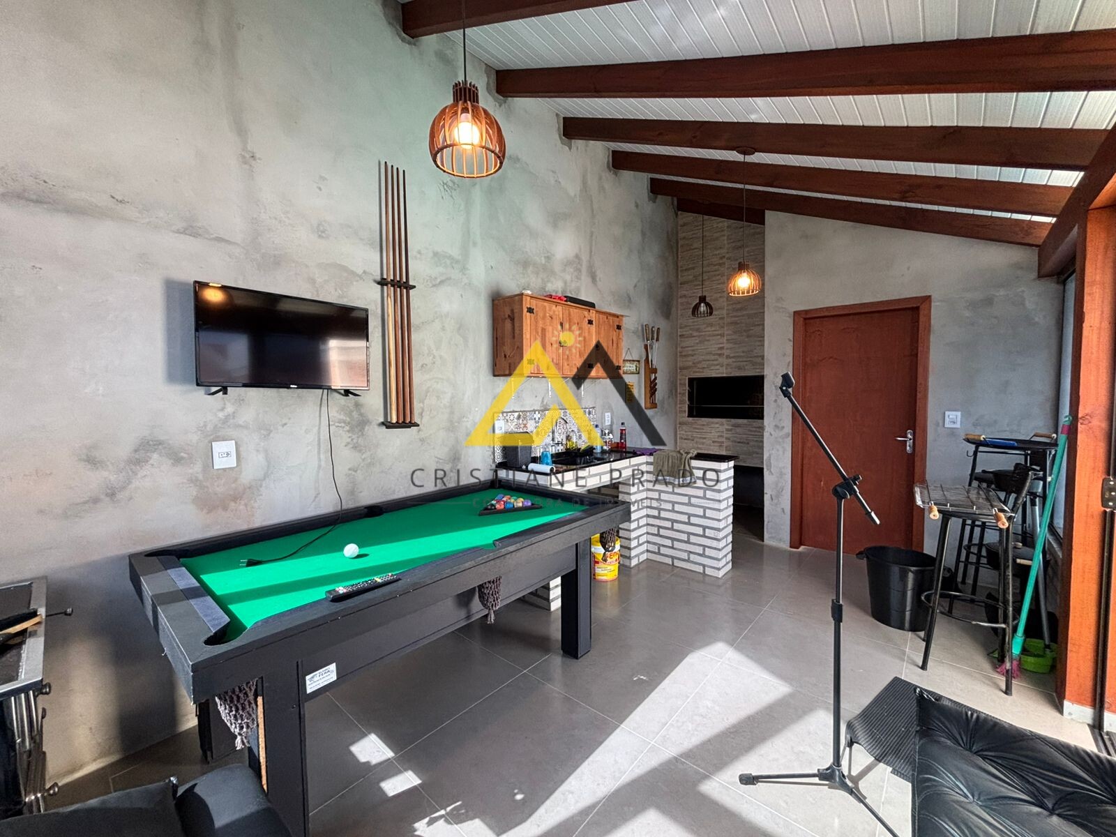 Casa à Venda em Balneário Gaivota — Lazer Completo no Village Dunas