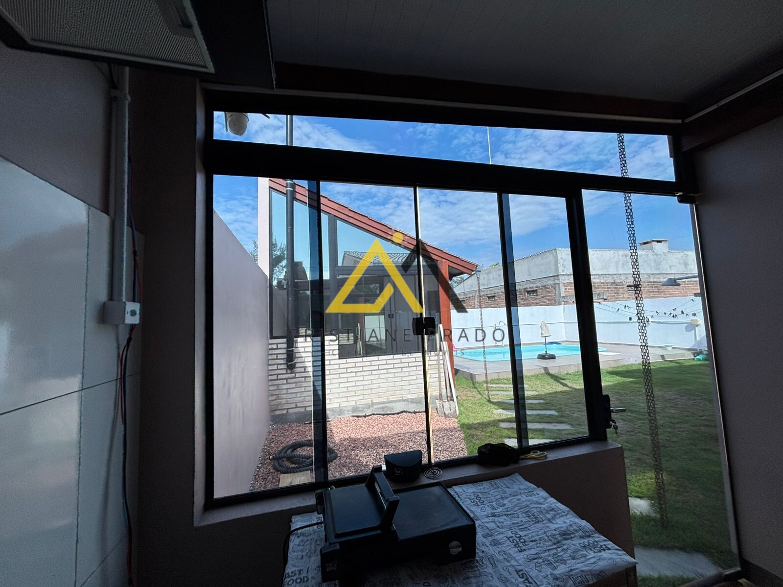 Casa à Venda em Balneário Gaivota — Lazer Completo no Village Dunas
